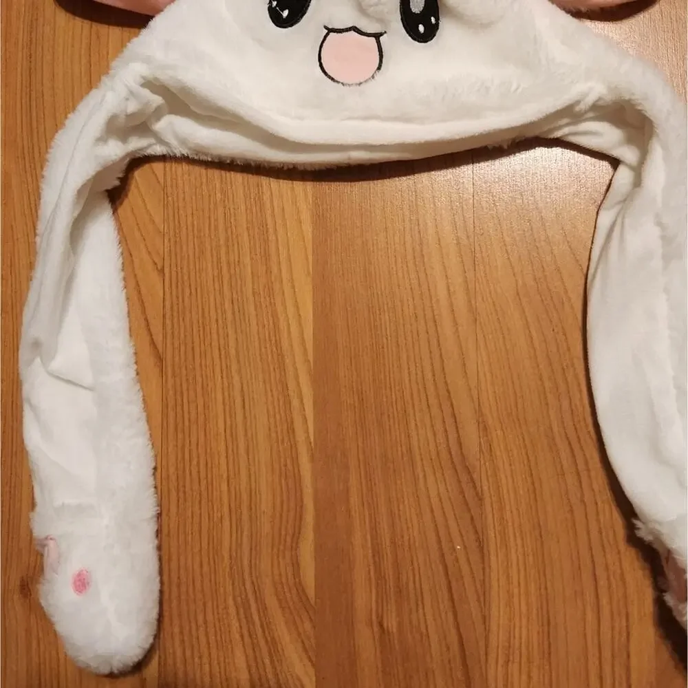 Hot Topic white flip